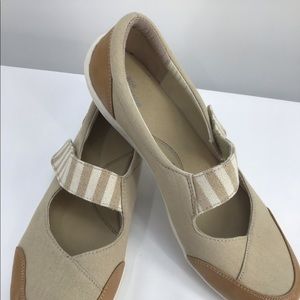 Ros Hommerson Capricorn comfort a canvas Velcro  shoes size 12